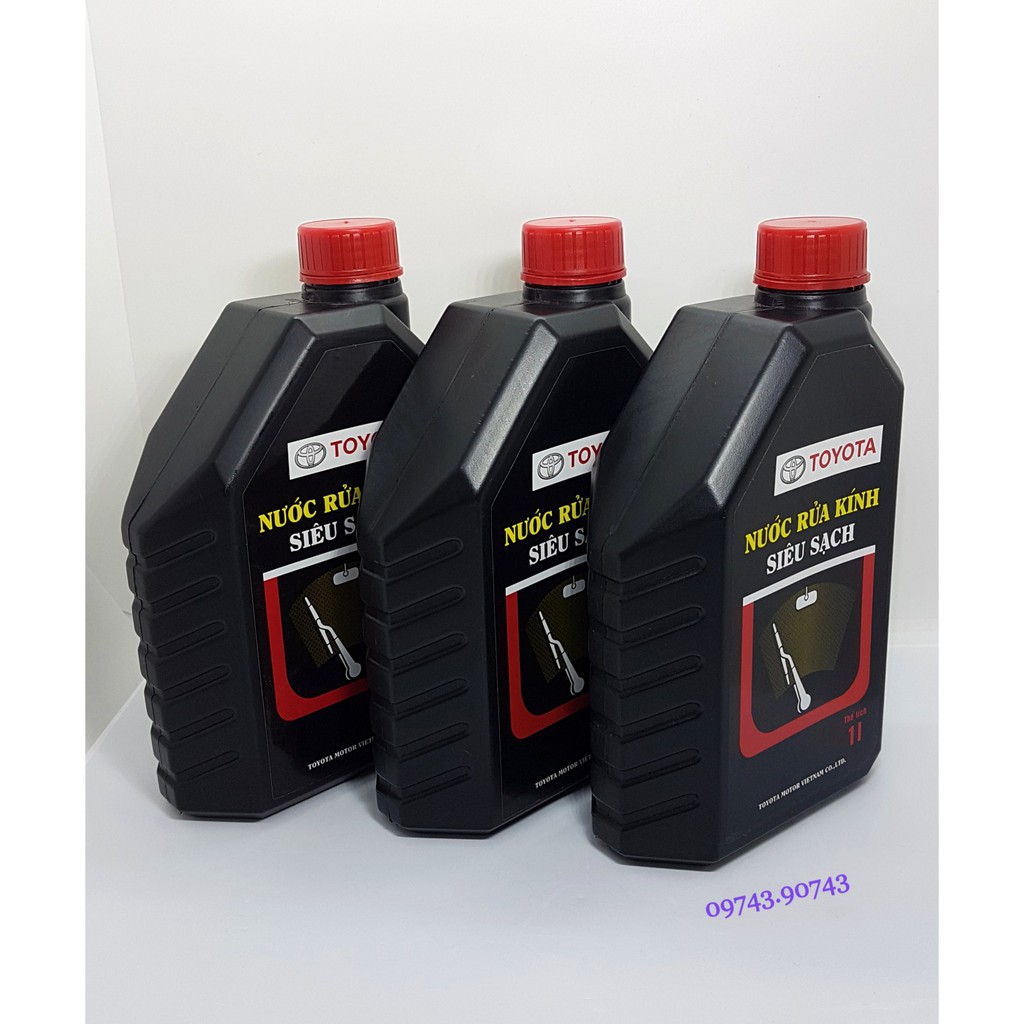 Nước Rửa Kính Siêu Sạch Toyota 1 lít Hàng Chính Hãng