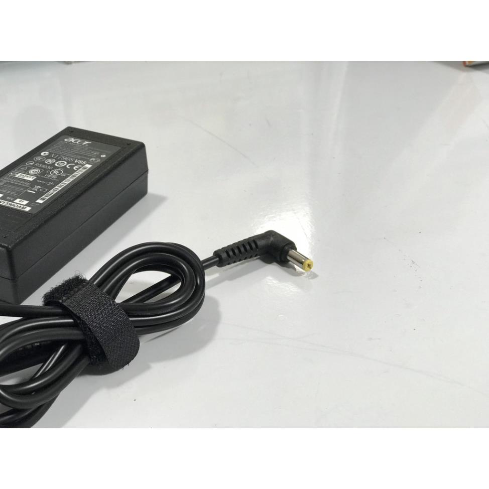 Sạc Laptop ACER 19V - 3.42A - 65W Chính Hãng Kèm Dây Nguồn ( Adapter Acer 19V-3.42A-65W)