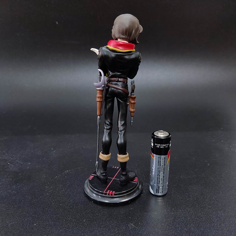 Mô hình chính hãng Konami Galaxy Express 999 195000Captain Harlock, Queen Emeraldas