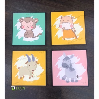 Tranh canvas mẫu 12 con giáp cho phòng bé