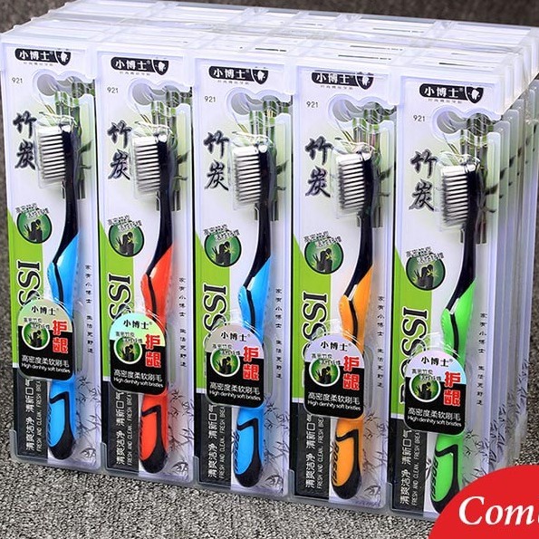 Bàn chải đánh răng than tre Hàn Quốc