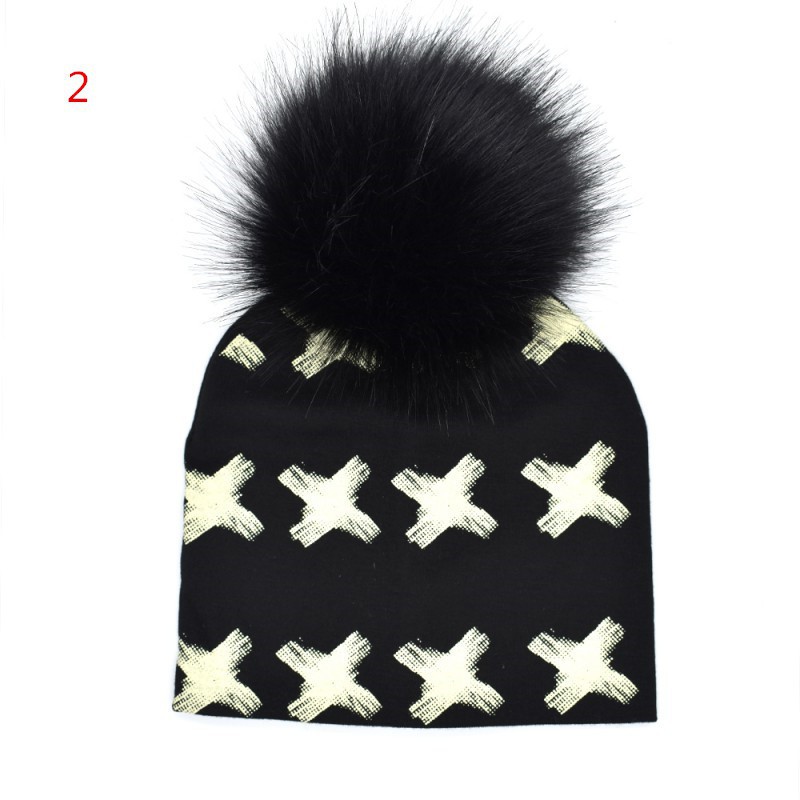 Mũ cotton họa tiết dễ thương phối quả bông xinh xắn cho bé