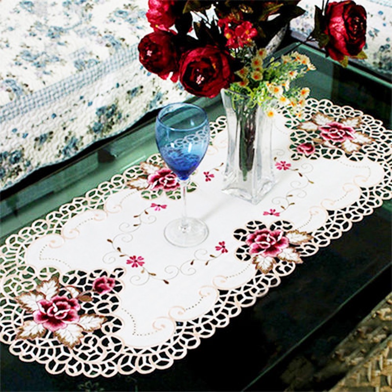 Khăn Trải Bàn Hình Tròn Phối Ren Hoa Phong Cách Vintage Dành Cho Trang Trí Tiệc Cưới