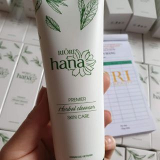 Sữa rửa mặt thảo dược RIORI