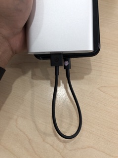 Cáp Lightning 20cm chính hãng Beats có MFi (Do Apple sản xuất)