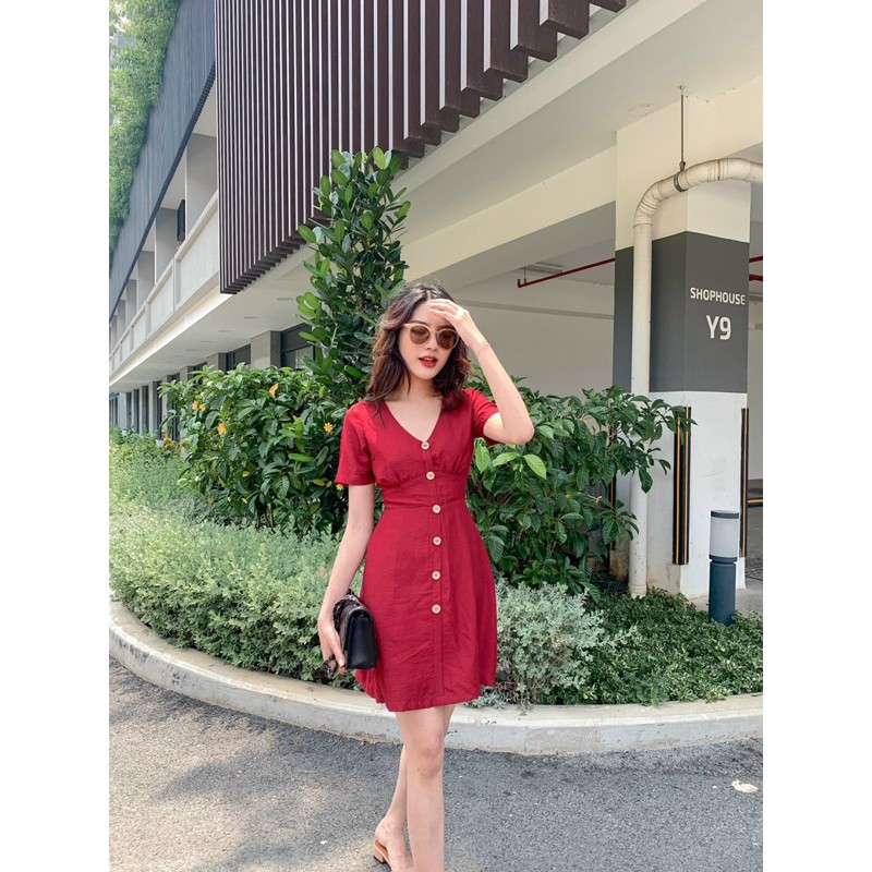 Đầm Miso - Đầm cổ tim nút gỗ | BigBuy360 - bigbuy360.vn