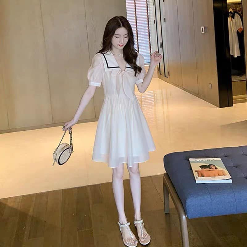 Váy trắng dáng xoè viền cổ đính nơ chất voan tiểu thư siêu xinh - Váy kỷ yếu SS149 | BigBuy360 - bigbuy360.vn