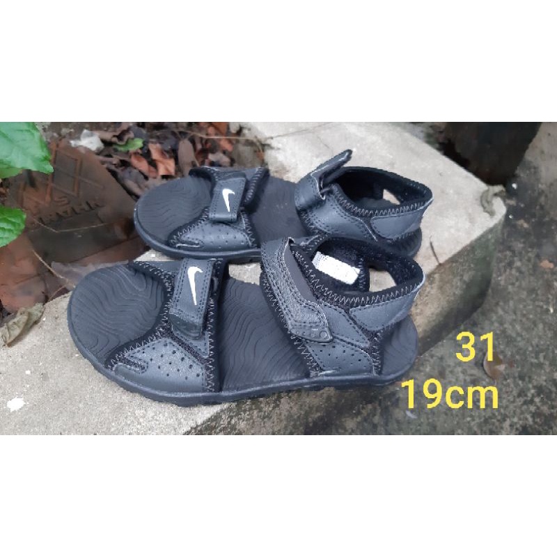 giày thể thao độ mới cao