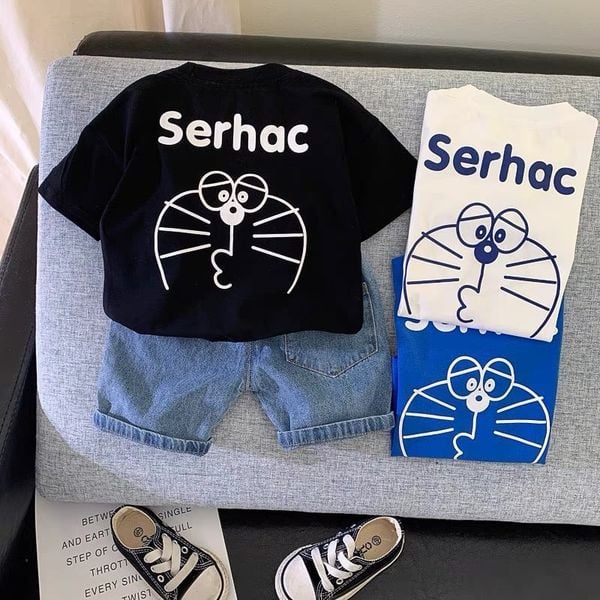 Bộ Áo Cộc Tay Và Quần Jean Cho Bé Trai Và Bé Gái Hình Doraemon Heri Kids