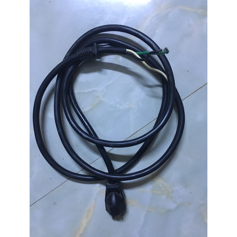 Dây nguồn  1,5 - 1,8m