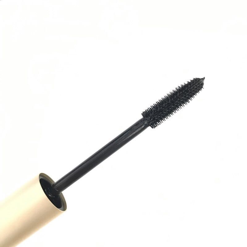 Mascara Miyue Big Eyes dày không vón cục không thấm nước vô cùng mảnh mai giúp dễ dàng uốn cong