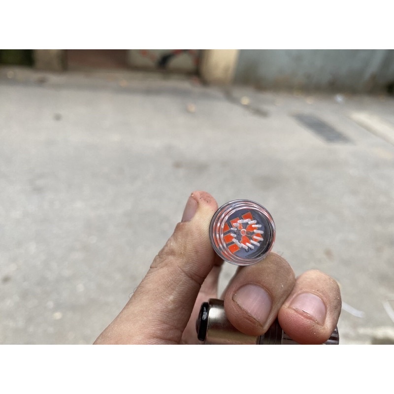 Đèn hậu mẫu mới 2021 nháy nhiều màu cực đẹp