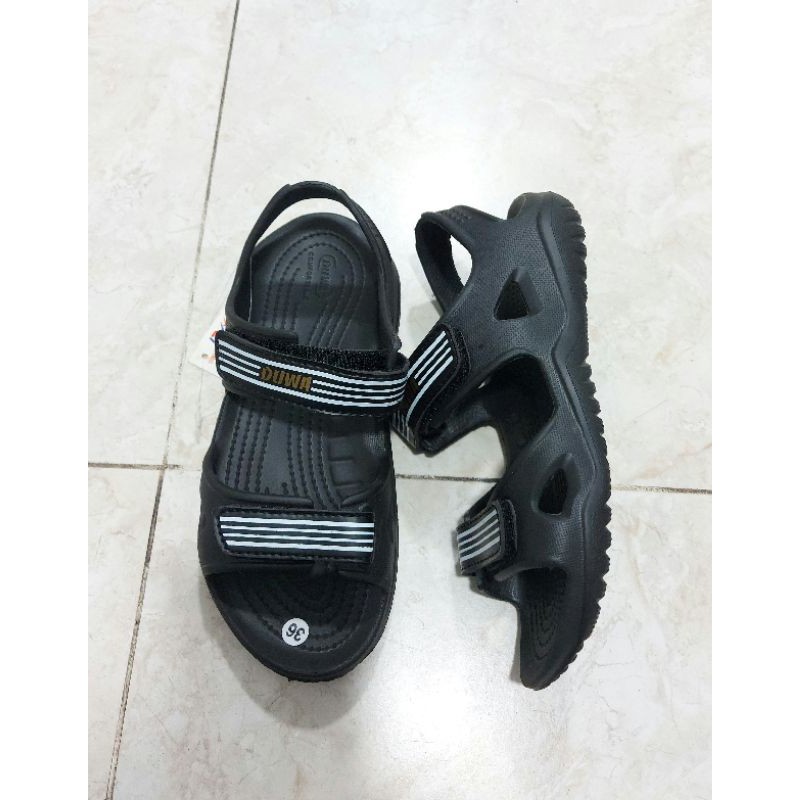 Sandal nhựa siêu nhẹ DUWA DH034-1 thời trang
