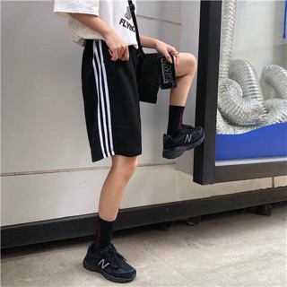 Quần short 3 sọc đen