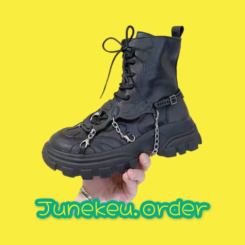 (ORDER)GIÀY BOOTS bốt ullzang cá tính dây xích ngầu chất thời trang đi học chụp ảnh | BigBuy360 - bigbuy360.vn