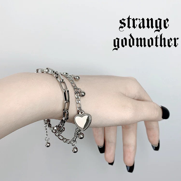 Vòng tay titan nữ Strange Godmother phong cách streetwear V04