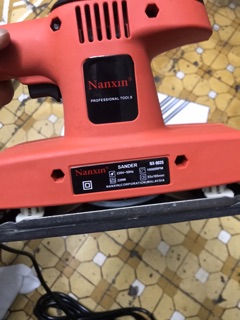 Máy chà nhám rung chữ nhật