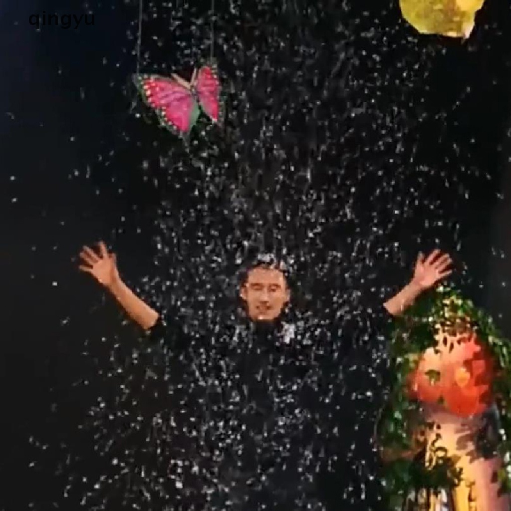 Bông Tuyết Giấy Ảo Thuật Tạo Hiệu Ứng Trên Sân Khấu