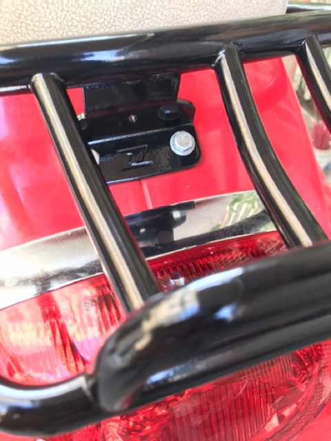 Baga, tay xách kiểu Zelioni cho vespa Lx, S