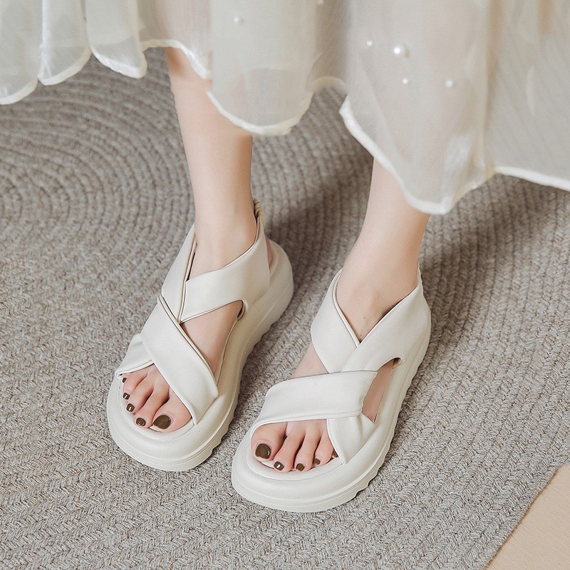 (VIDEO) Sandal nữ quai chéo gót bo Chun