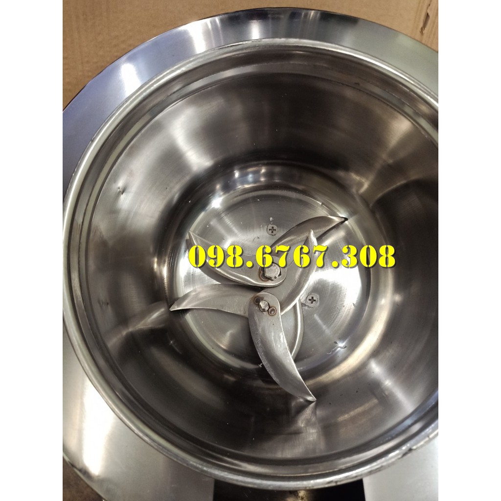 Máy xay thịt làm giò chả, pate, xúc xích , mỗi mẻ 2kg có bao đá tản nhiệt, công suất 1,1KW