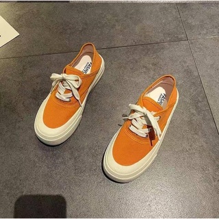 Giày Slip On Nữ Vintage