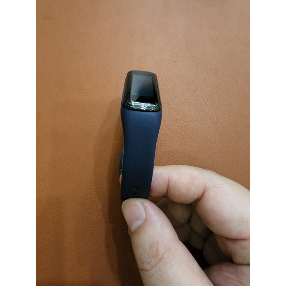 Dây đeo silicon cao cấp cho đồng hồ thông minh Samsung Galaxy Fit 2 Sm-R220