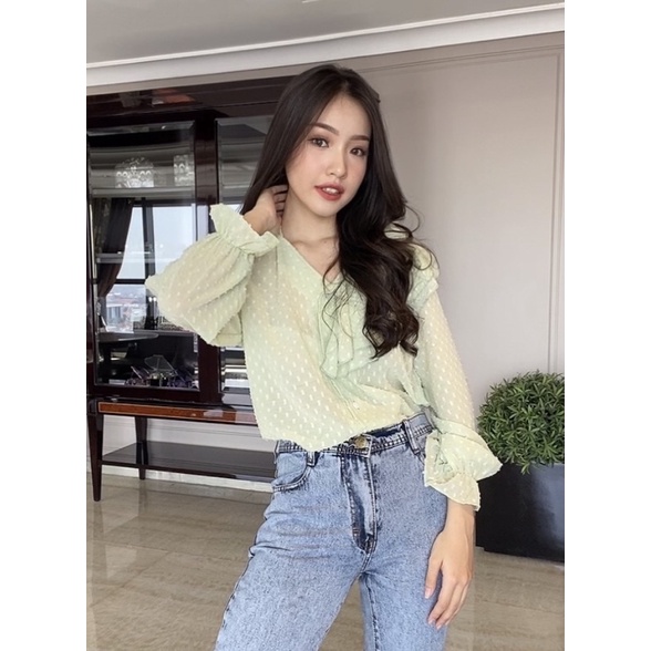 Áo xanh chấm bi