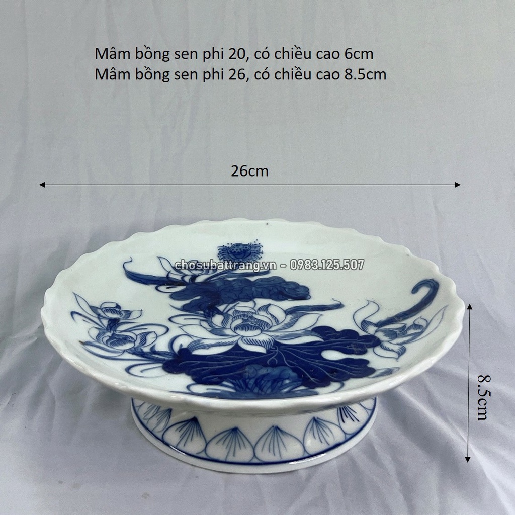 - Đĩa đựng hoa quả xanh lam trên ban thờ