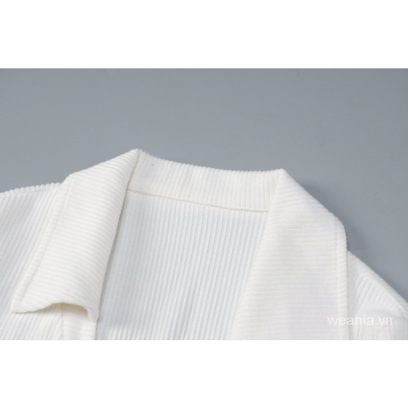 Jumpsuit tay dài thiết kế cổ chữ V quyến rũ
 | BigBuy360 - bigbuy360.vn