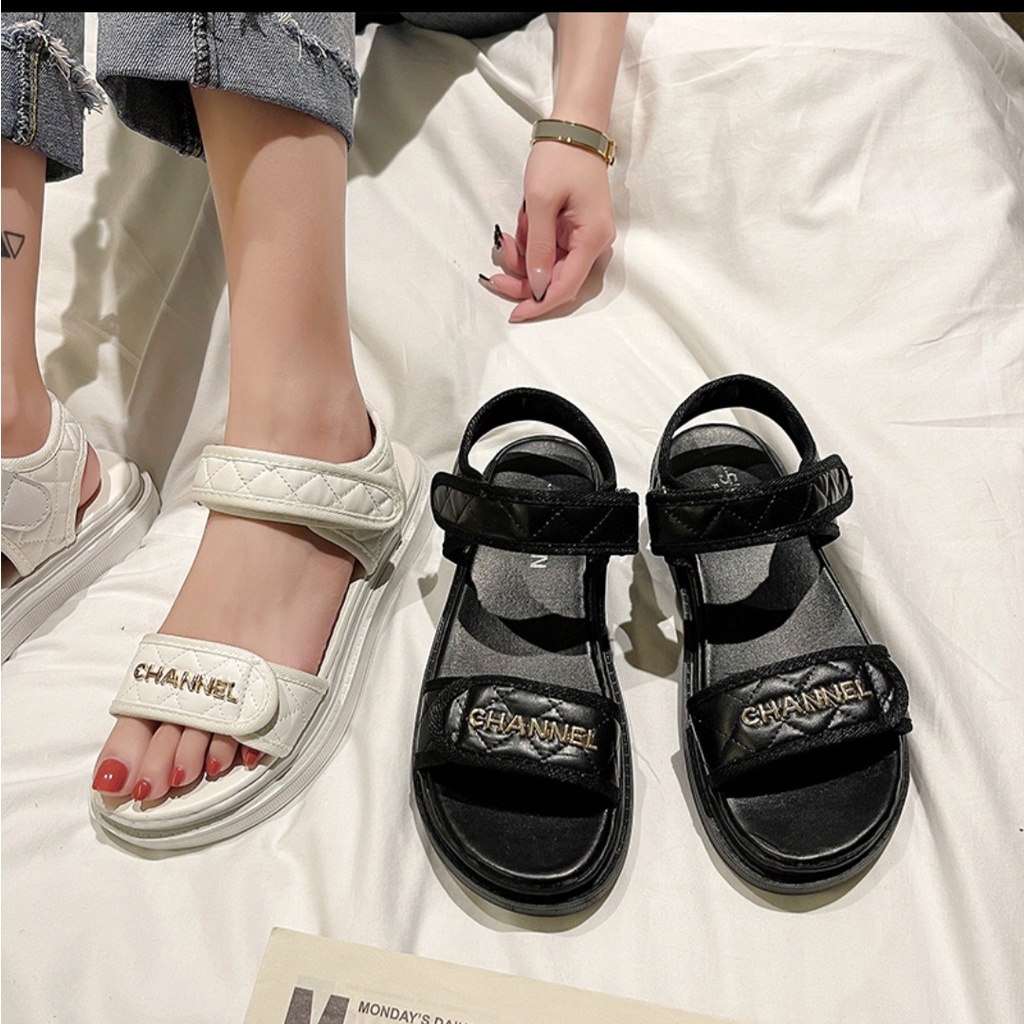 Dép Sandal Nữ Đế Bánh Mì Siêu Nhẹ Êm Da Mềm Cực Xinh Xắn