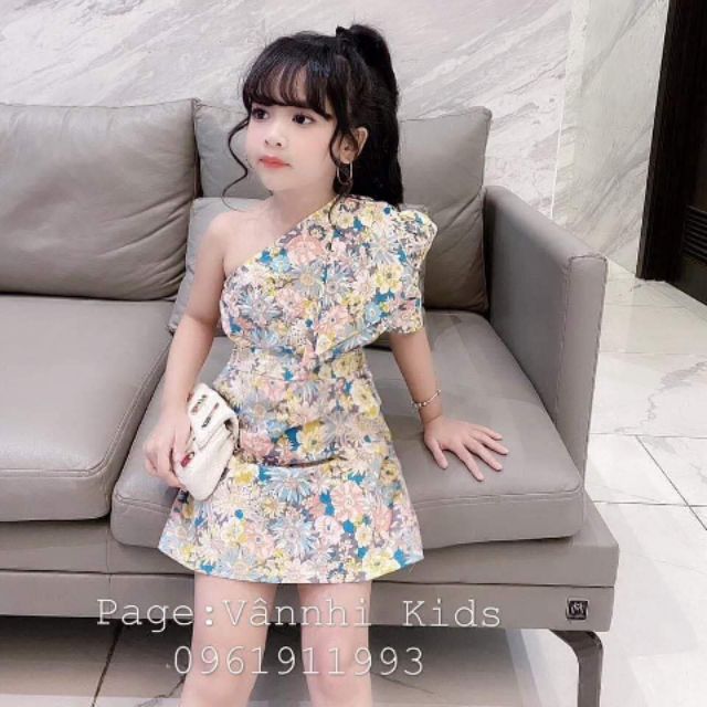 Váy c kiều ánh nguyễn