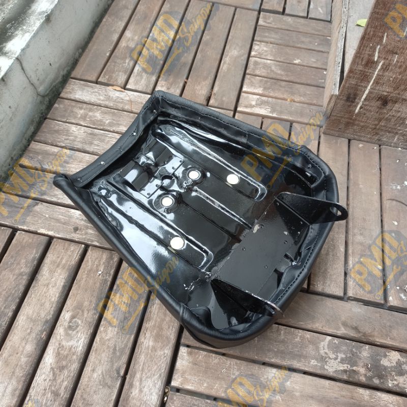 Yên đệm trước honda CD50 đế sắt và nhựa
