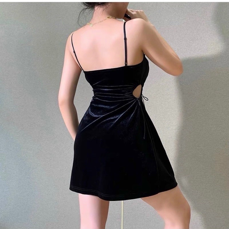 Đầm Nhung khoét eo ren thiết kế hở lưng quyến rũ chuẩn có sẵn | BigBuy360 - bigbuy360.vn