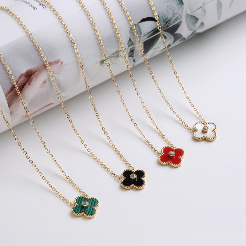Vòng Cổ Bằng Thép Titan Cao Cấp Họa Tiết Cỏ Bốn Lá May Mắn Thời Trang Đơn Giản Phong Cách Pháp Cổ Điển Dành Cho Bạn Nữ
