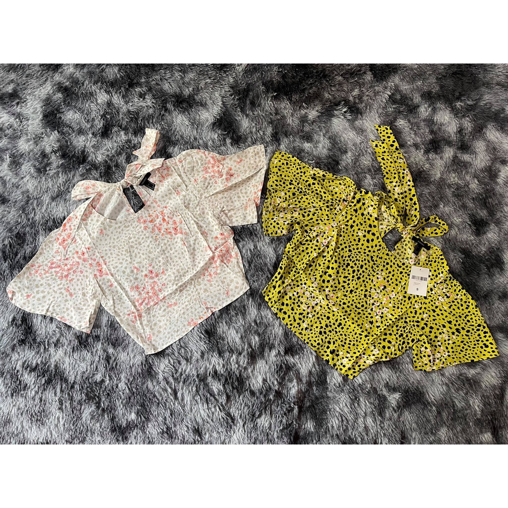 Áo Croptop FOREVER 21