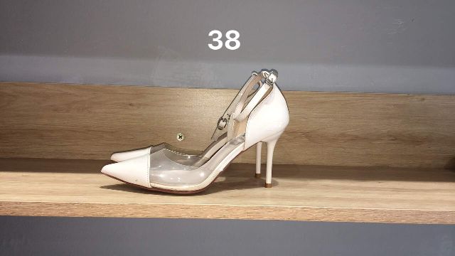 Giày gót AD hàng thương hiệu tiền triệu giá bình dân