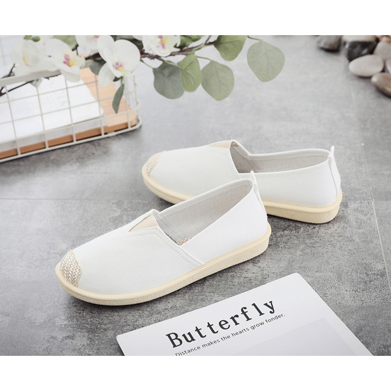 Giày Vải Canvas Đế Bệt Màu Trắng Thiết Kế Mới Thời Trang Mùa Xuân Dành Cho Nữ