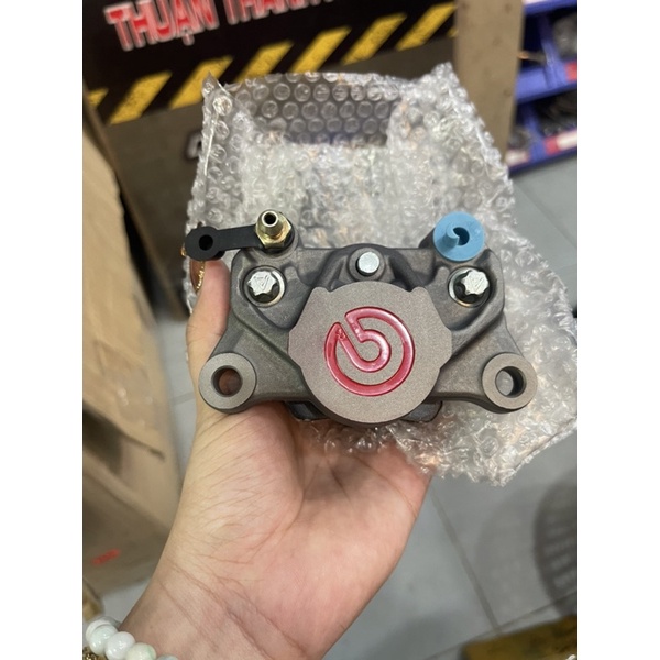 Heo dầu Adelin phây logo brembo 2 bít đối xứng