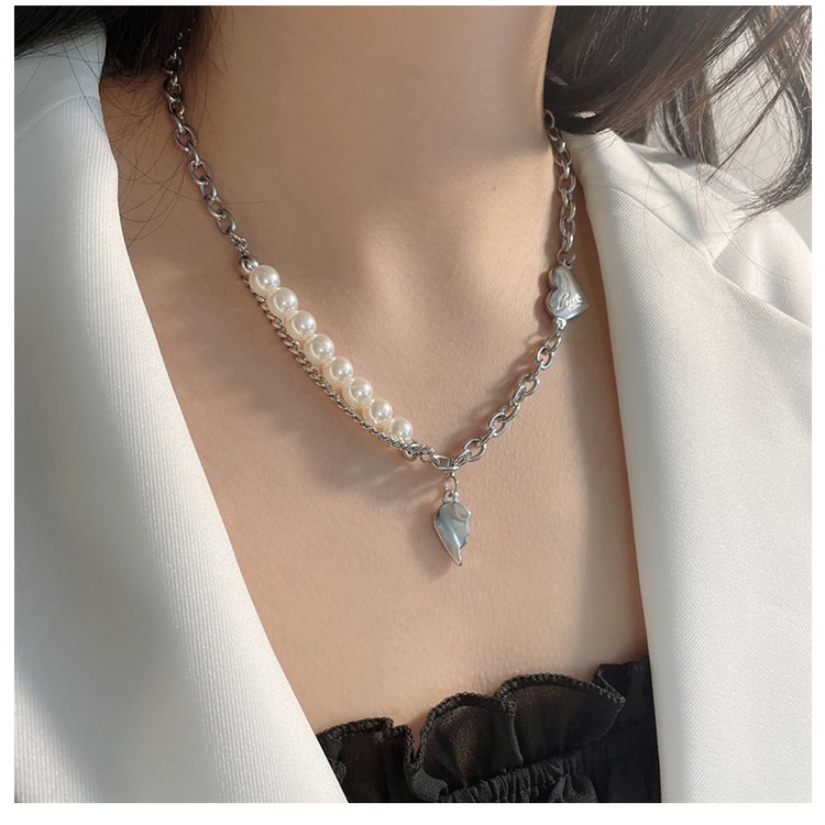 Vòng Cổ choker Thép Titan Nhẹ Hình Trái Tim Phong Cách hip hop Ngọt Ngào Sang Trọng Thời Trang Mới Cho Nữ