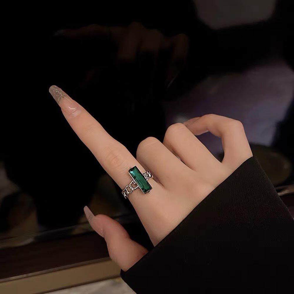 Nhẫn Đeo Khớp Ngón Tay Dạng Hở Hình Vuông Màu Xanh Lá Phối Dây Xích Thanh Lịch Cho Nữ