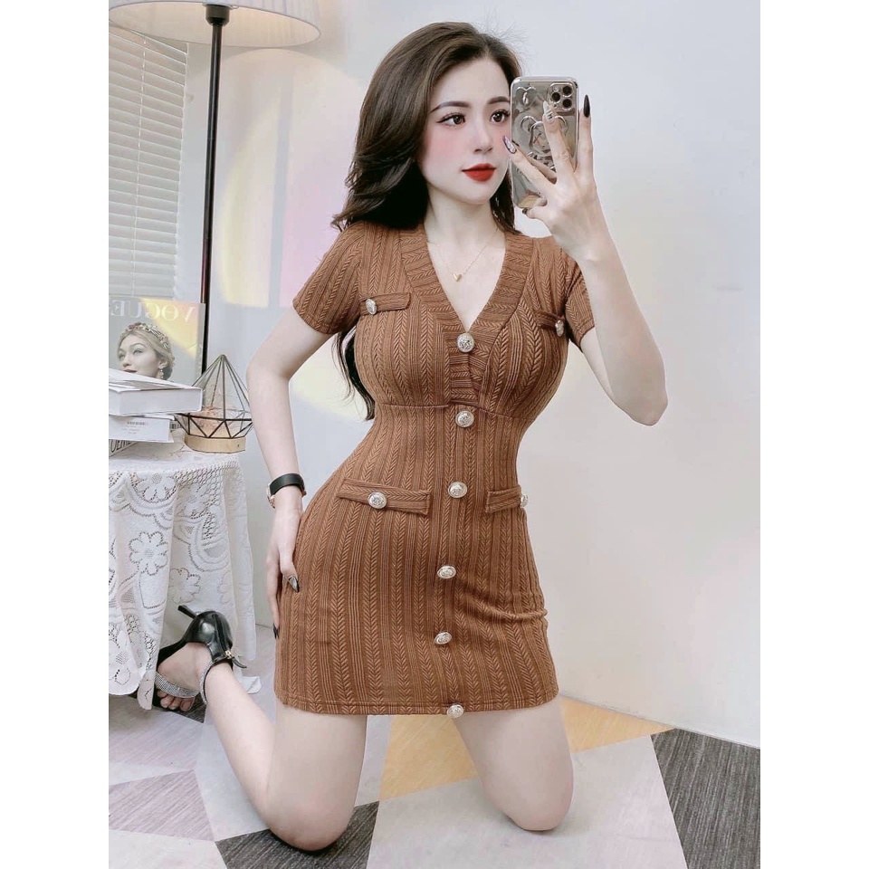 HOT NEW Đầm.body cổ tim tay ngắn đính nút sang chảnh, váy body tay ngắn thun gân lạ mắt đi chơi đi tiệc đều xinh