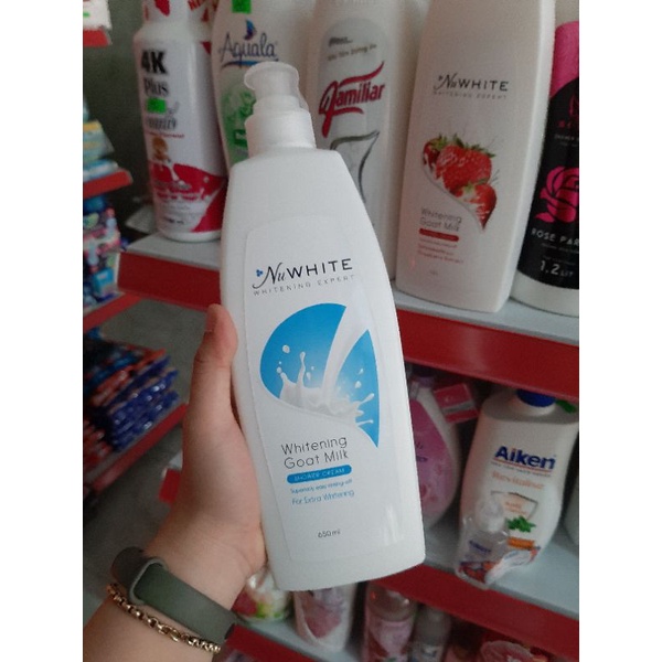 SỮA TẮM NUWHITE TRẮNG DA 650ML VÀ 1200ML