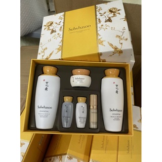 Thành lý BỘ Chăm Sóc Da Nâng cơ Sulwhasoo Essential