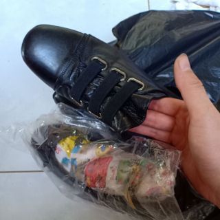 Giầy vũ thu trang 2₫ 300k