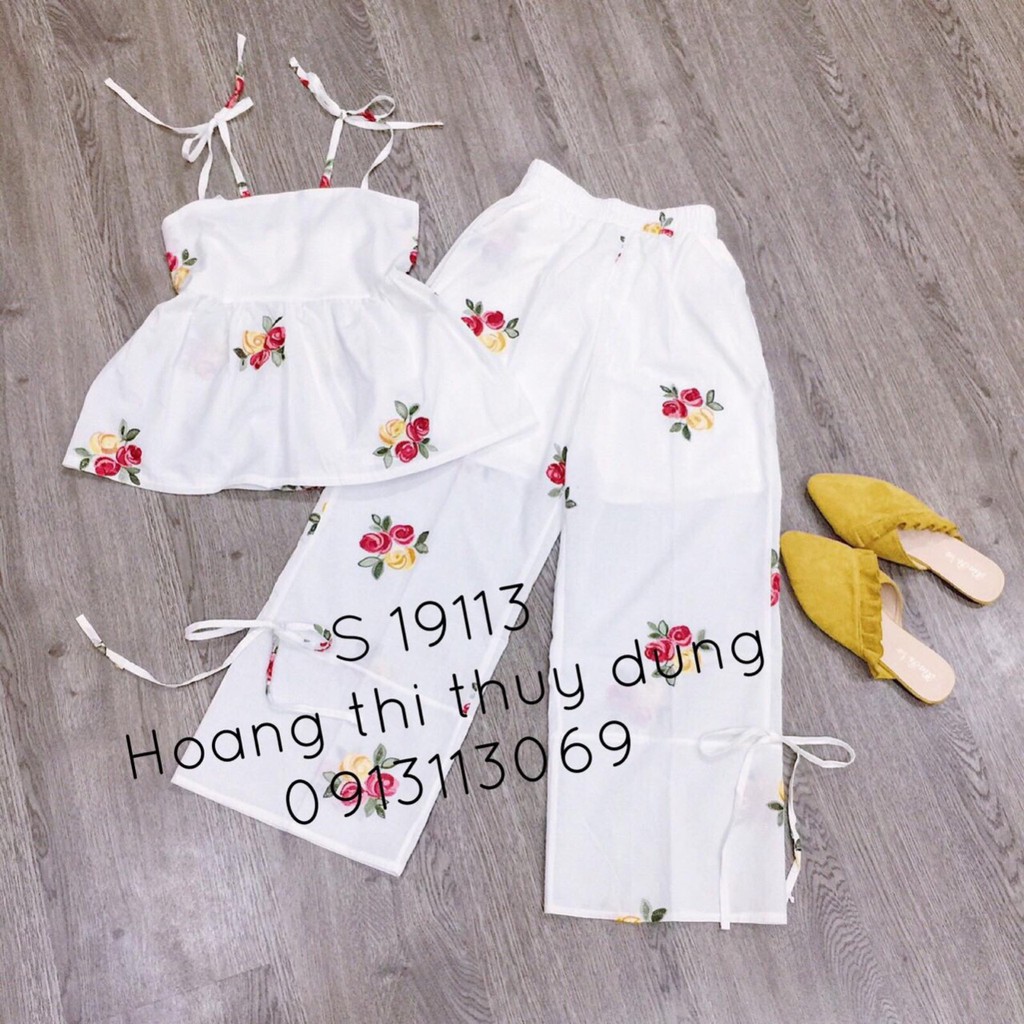 Sét Áo Hai Dây Kết Hợp Quần Dài Ống Rộng In Hình Hoa Hồng Thắc Nơ Siêu Dễ Thương TTS0582