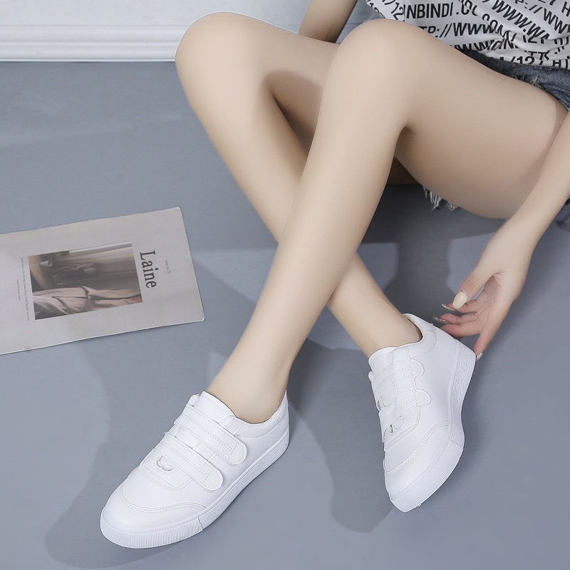 Giày thể thao vải canvas màu trơn mũi tròn thời trang phong cách Hàn Quốc cho nữ