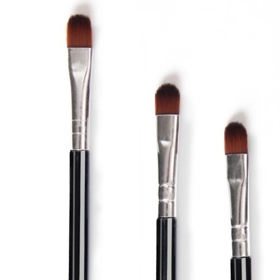 Cọ Trang Điểm Mắt Kích Thước 13.4cm