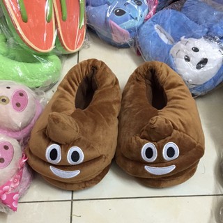  Dép đi trong nhà hình shirt