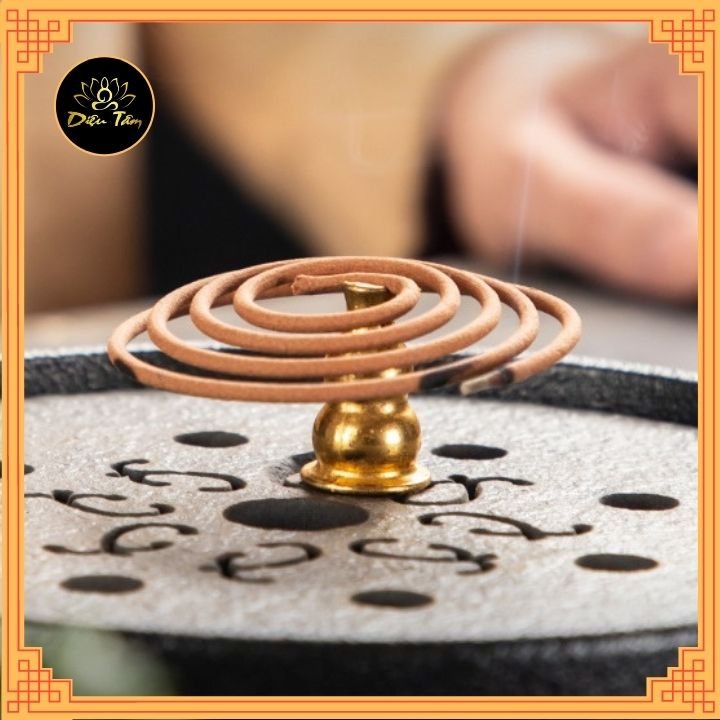 Lư đồng xông trầm hương đồ  thờ cúng xông trầm thay lư điện khắc sen tinh tế tặng kèm nhang vòng/ trầm nụ